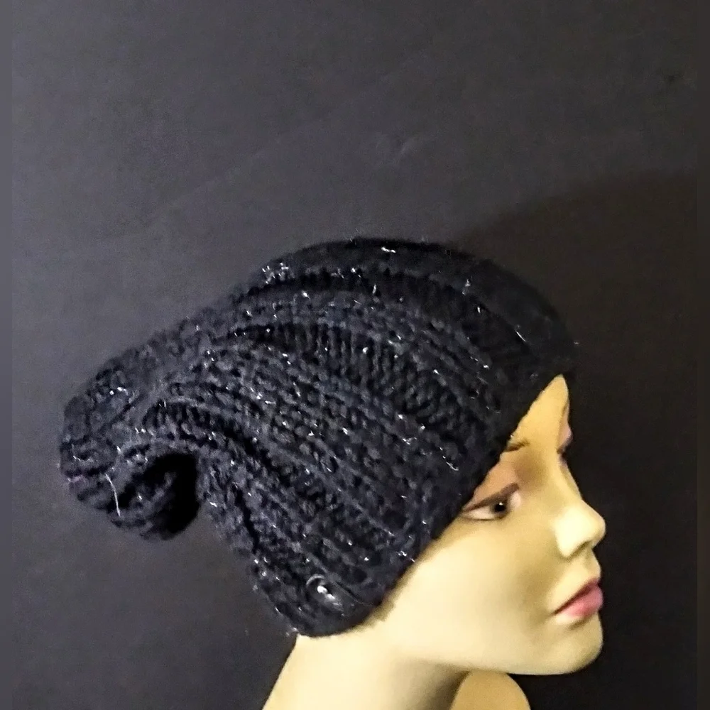 NWT Cashmere Blend Unisex Beanie With A Little Bling!